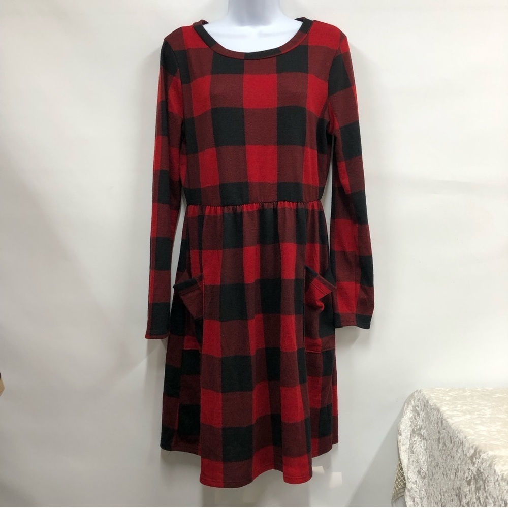 Betsey’s Boutique Shop Buffalo plaid pocket dress, womens size large red & black